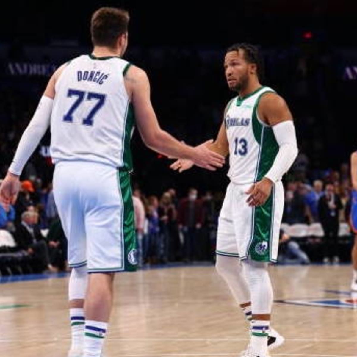 Jalen Brunson loses an embarrassing bet to Luka Doncic (Video)