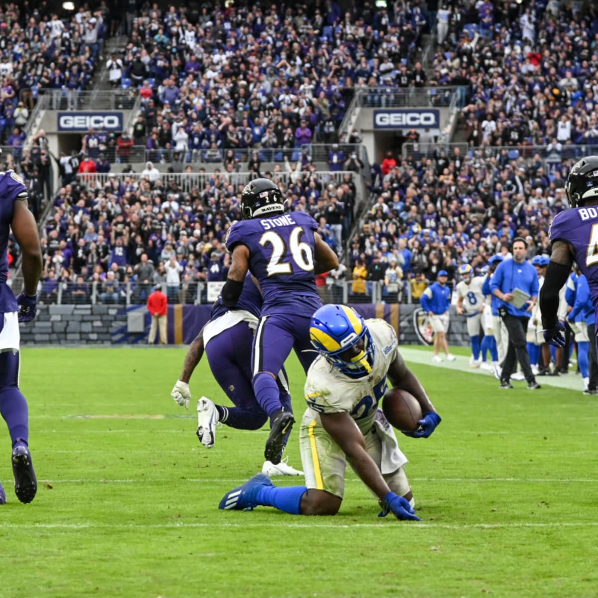 Baltimore Ravens Hope to Have Lamar Jackson, Tyler Huntley Back for Rams in  Week 17 - Sports Illustrated Baltimore Ravens News, Analysis and More