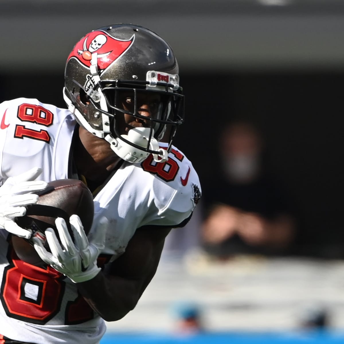 Antonio Brown: Tampa Bay Buccaneers head coach Bruce Arians says he wishes  wide reciever well