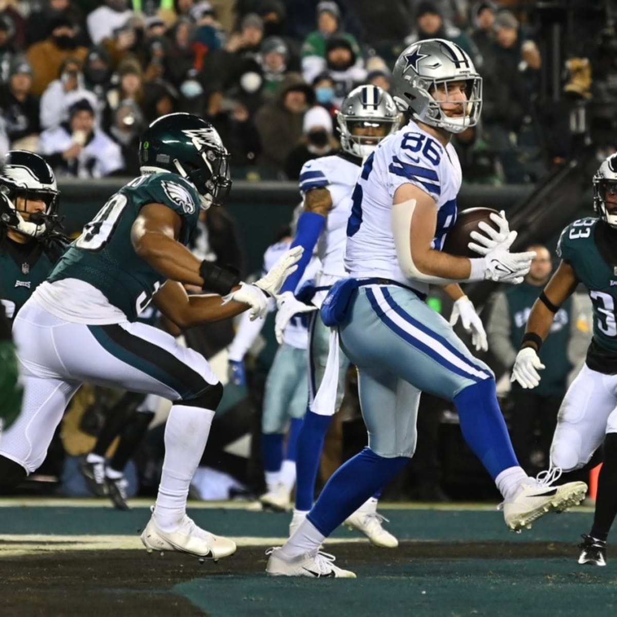 Cowboys point/counterpoint: Play or rest starters vs Eagles