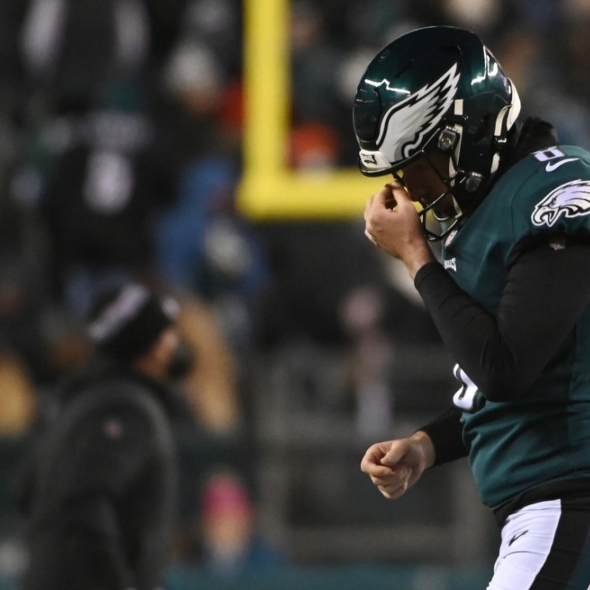 Money's Worth!' Philadelphia Eagles' Arryn Siposs Roster Move a Week 1  Winner at New England Patriots - Sports Illustrated Philadelphia Eagles  News, Analysis and More