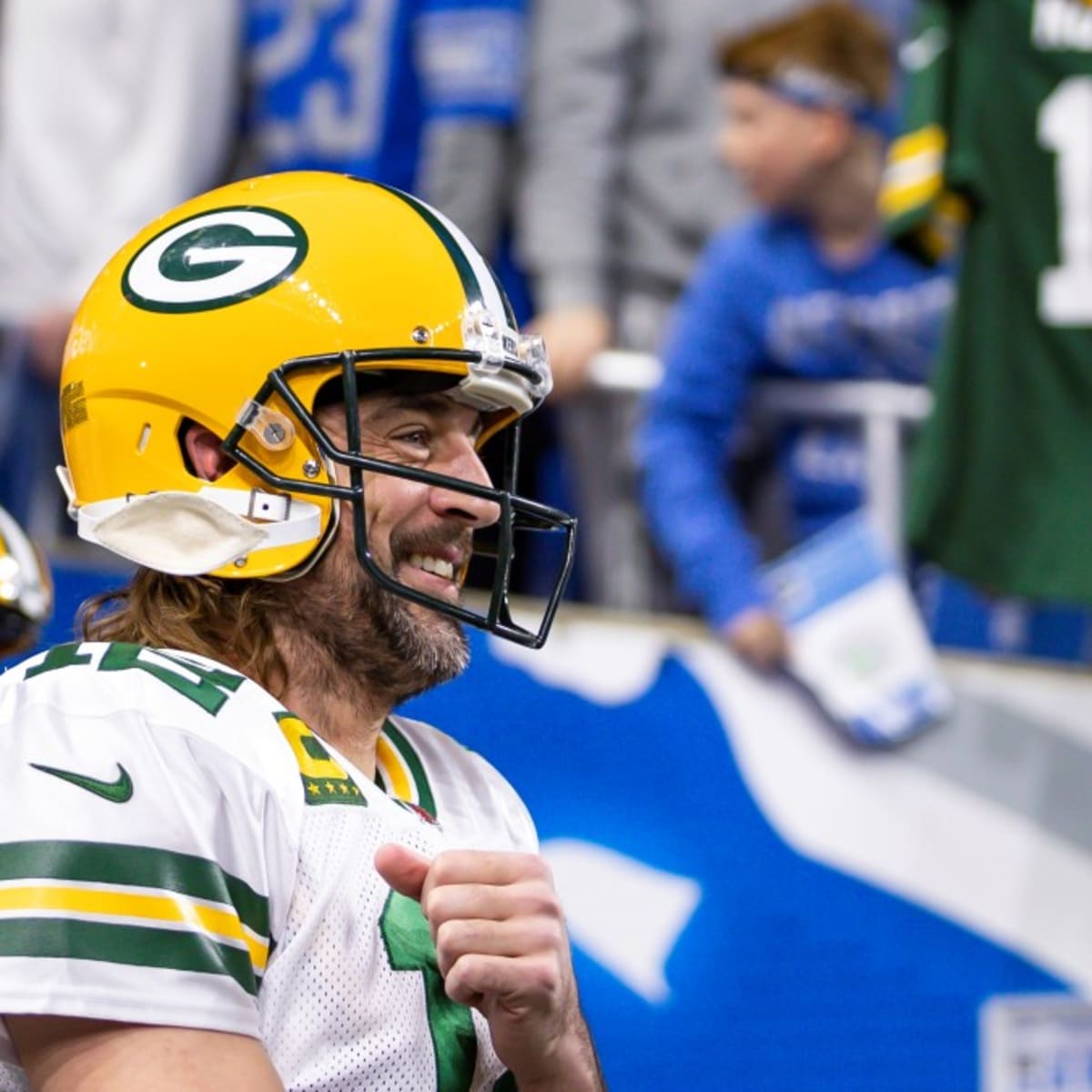 Packers QB Aaron Rodgers still owns the Bears, throws 450th TD pass to join  elites