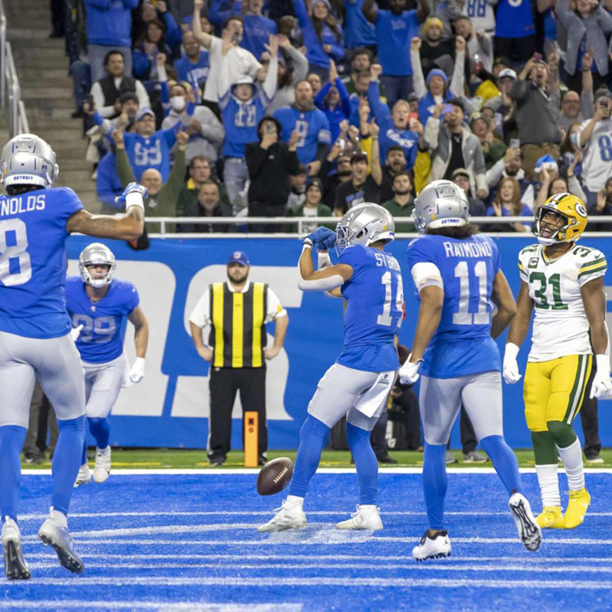 Lions win 37-30 after furious 4th quarter, but Packers escape Ford