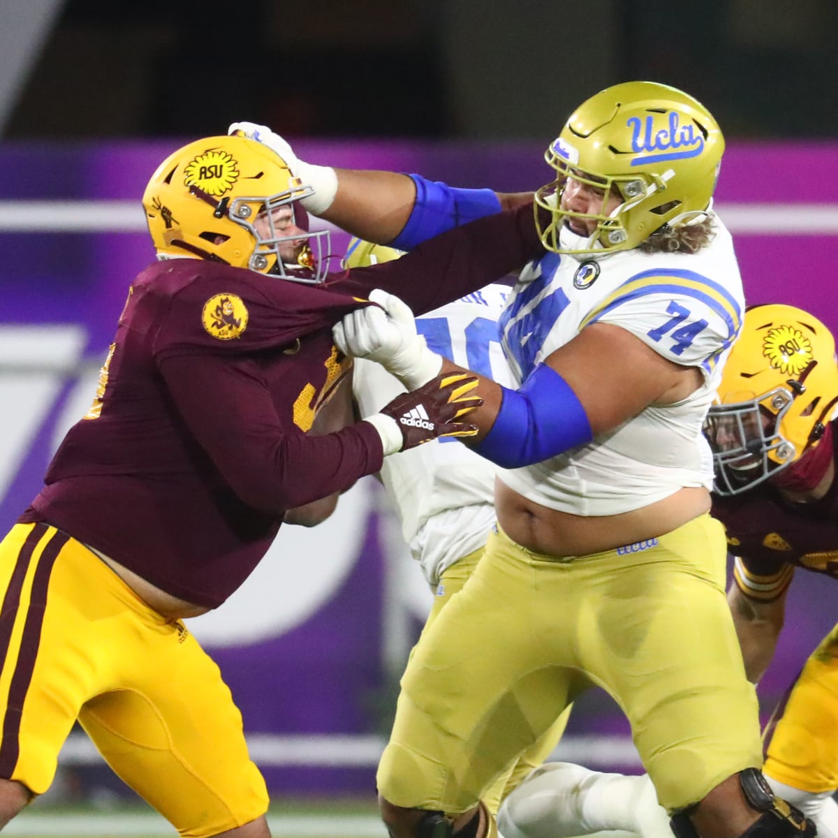 Teams pick up 4 former UCLA football players on 3rd day of 2022