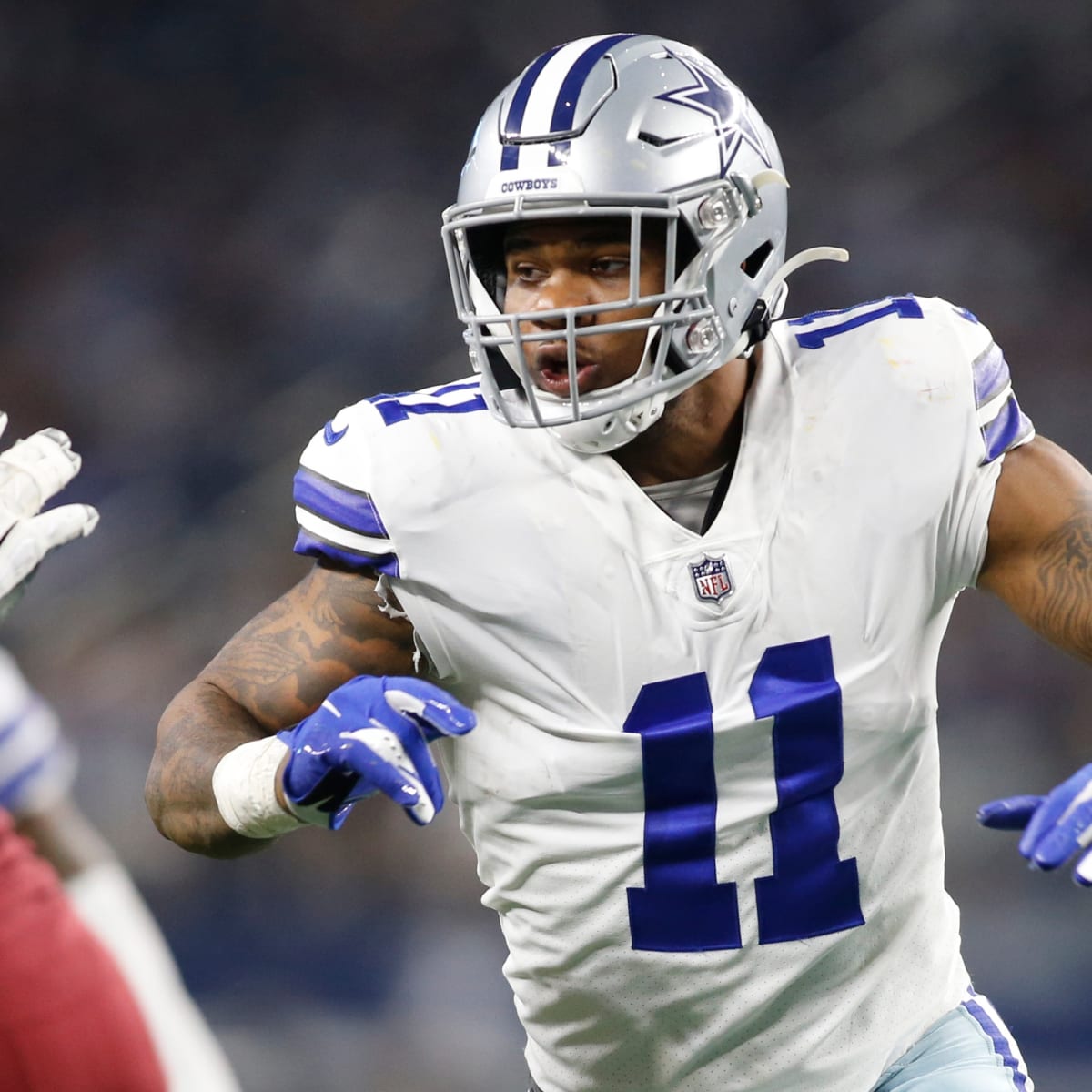 Dallas Cowboys linebacker Micah Parsons (11) before an NFL divisional round  playoff football game against the San Francisco 49ers in Santa Clara,  Calif., Sunday, Jan. 22, 2023. (AP Photo/Godofredo A. Vásquez Stock