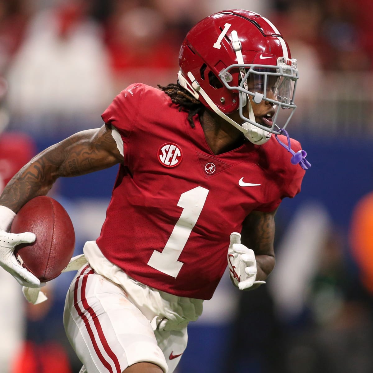 A look at Alabama's Jameson Williams in 2022 CFP national championship