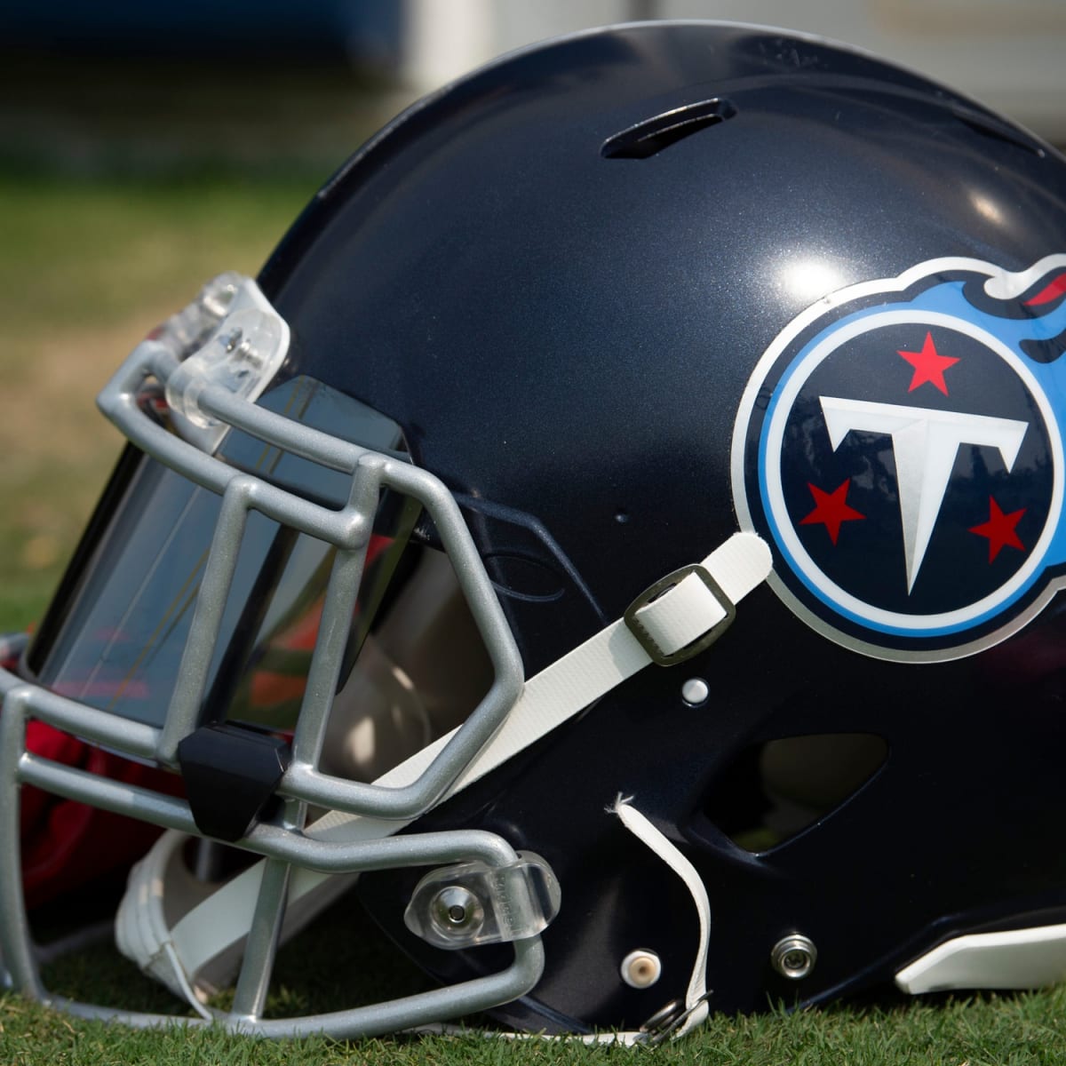 Tennessee Titans' A.J. Brown, Taylor Lewan questionable for Rams game;  Julio Jones expected to play