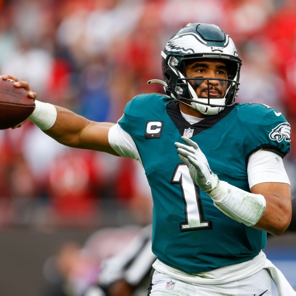 Report: Eagles GM Less Confident in Jalen Hurts as QB Next Year