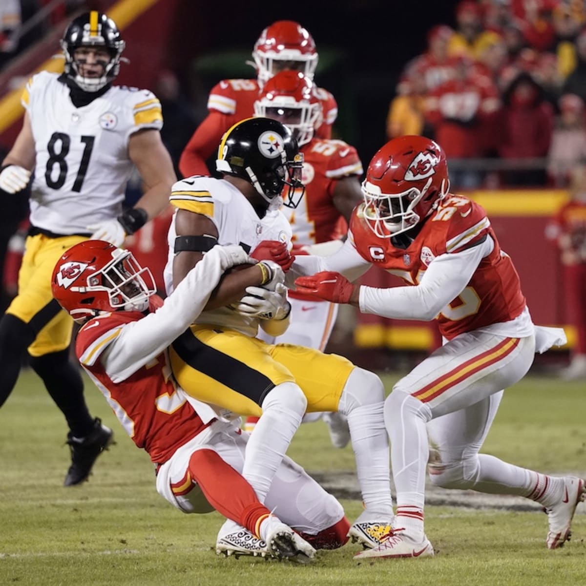 Chiefs Beat Steelers 42-21 in Ben Roethlisberger's Final Game