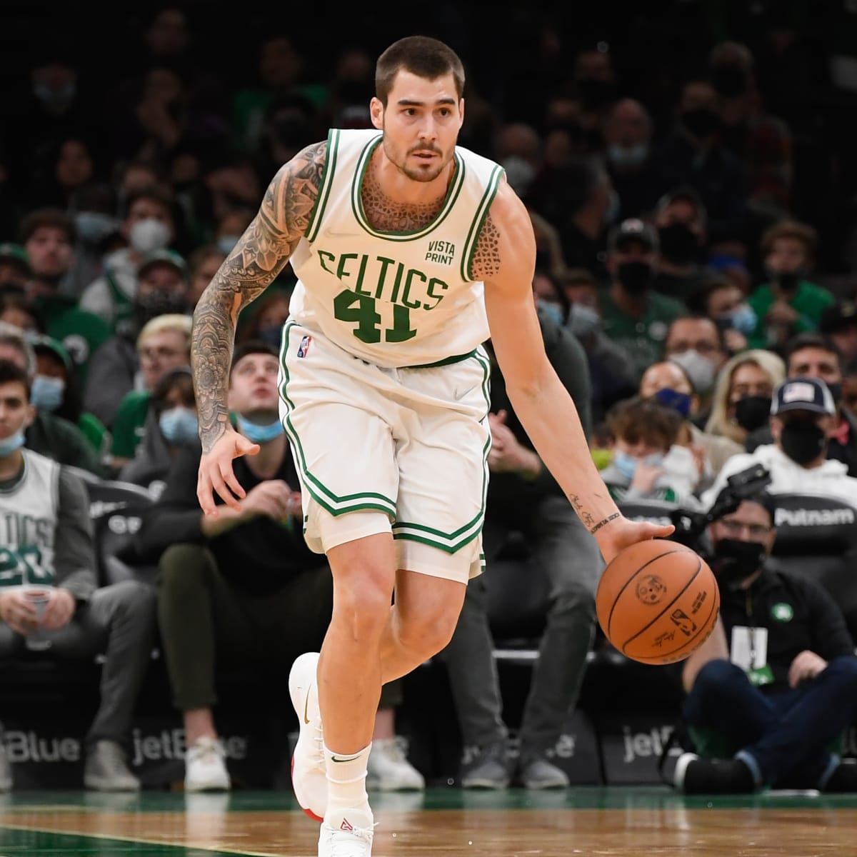 Celtics deal Hernangómez, land Bol, Dozier as part of 3-team trade
