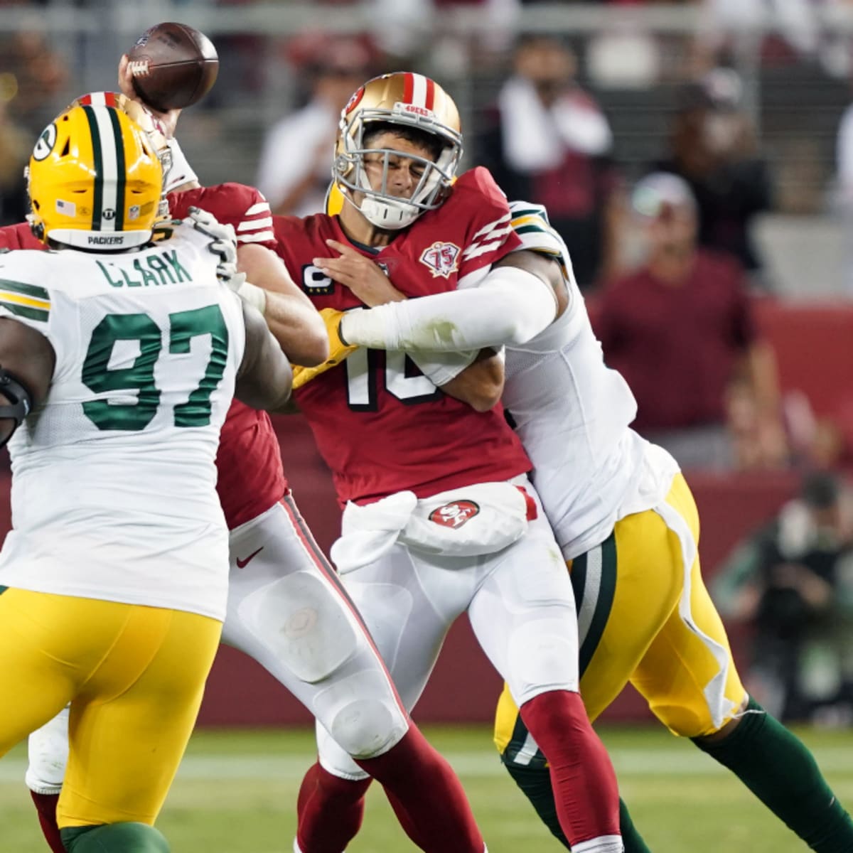 San Francisco 30, Green Bay 22: 49ers' defense mostly handcuffs Aaron  Rodgers and Packers 