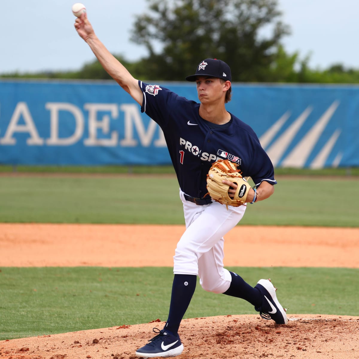 MLB DRAFT: Phillies select SS Bryson Stott with 14th overall pick