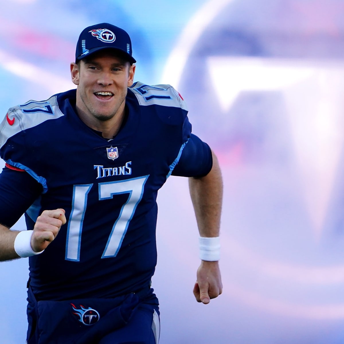 Nashville, United States. 22nd Jan, 2022. Tennessee Titans quarterback Ryan  Tannehill (17) throws against the Cincinnati Bengals during the first half  of an NFL Divisional Playoff game at Nissan Stadium in Nashville