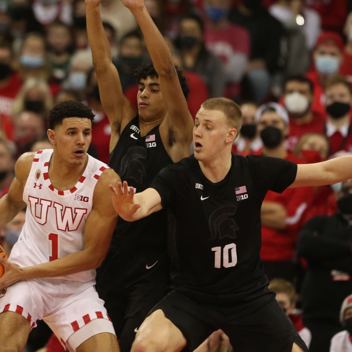 Spartans Down Badgers on the Road, Remain Unbeaten in B1G Play