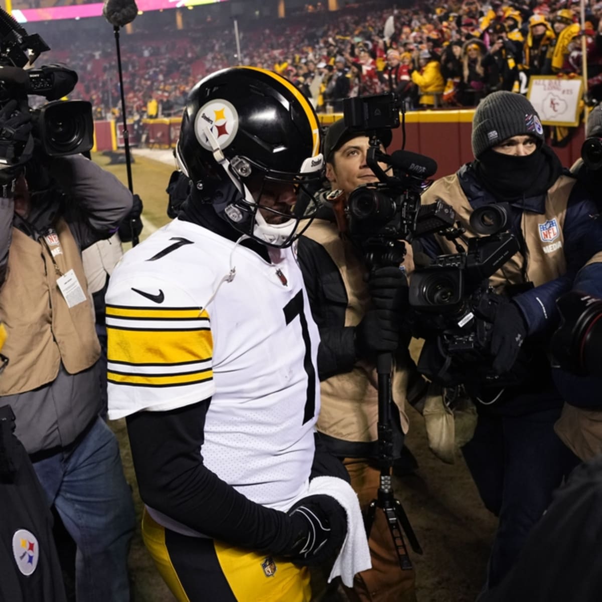 Ben Roethlisberger Calls it a Career