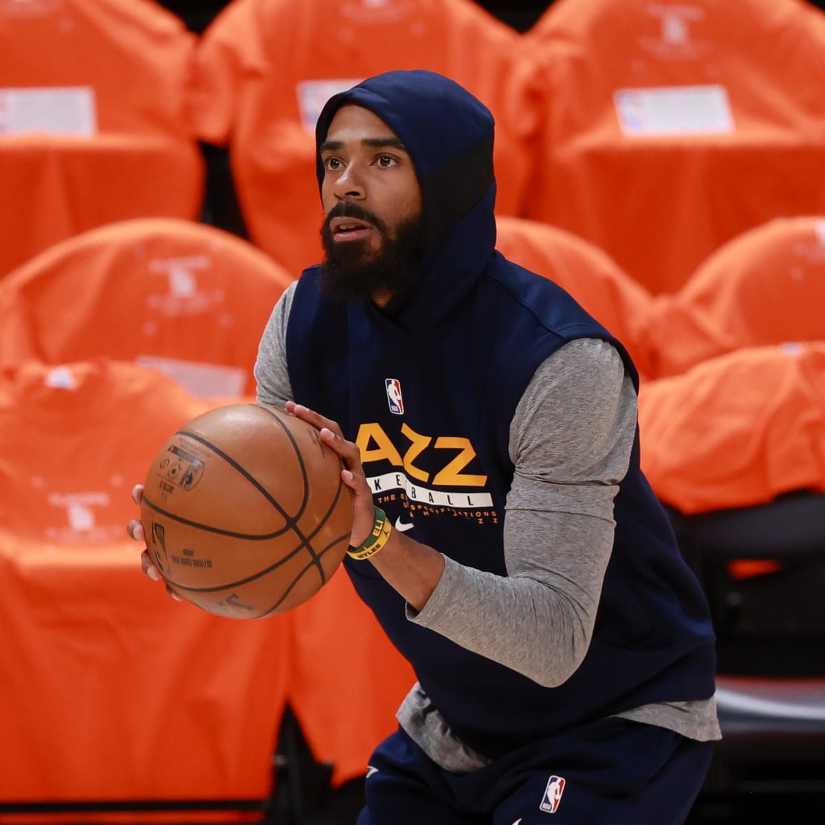 nba players warm up hoodies