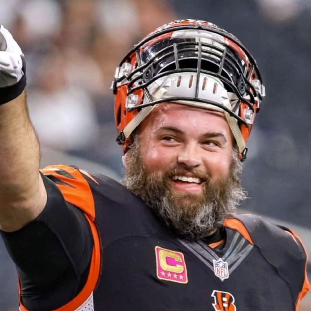 Los Angeles Rams offensive tackle Andrew Whitworth (77) celebrates after  winning the NFL Super Bowl 56 football game against the Cincinnati Bengals,  Sunday, Feb. 13, 2022 in Inglewood, CA. (AP Photo/Tyler Kaufman