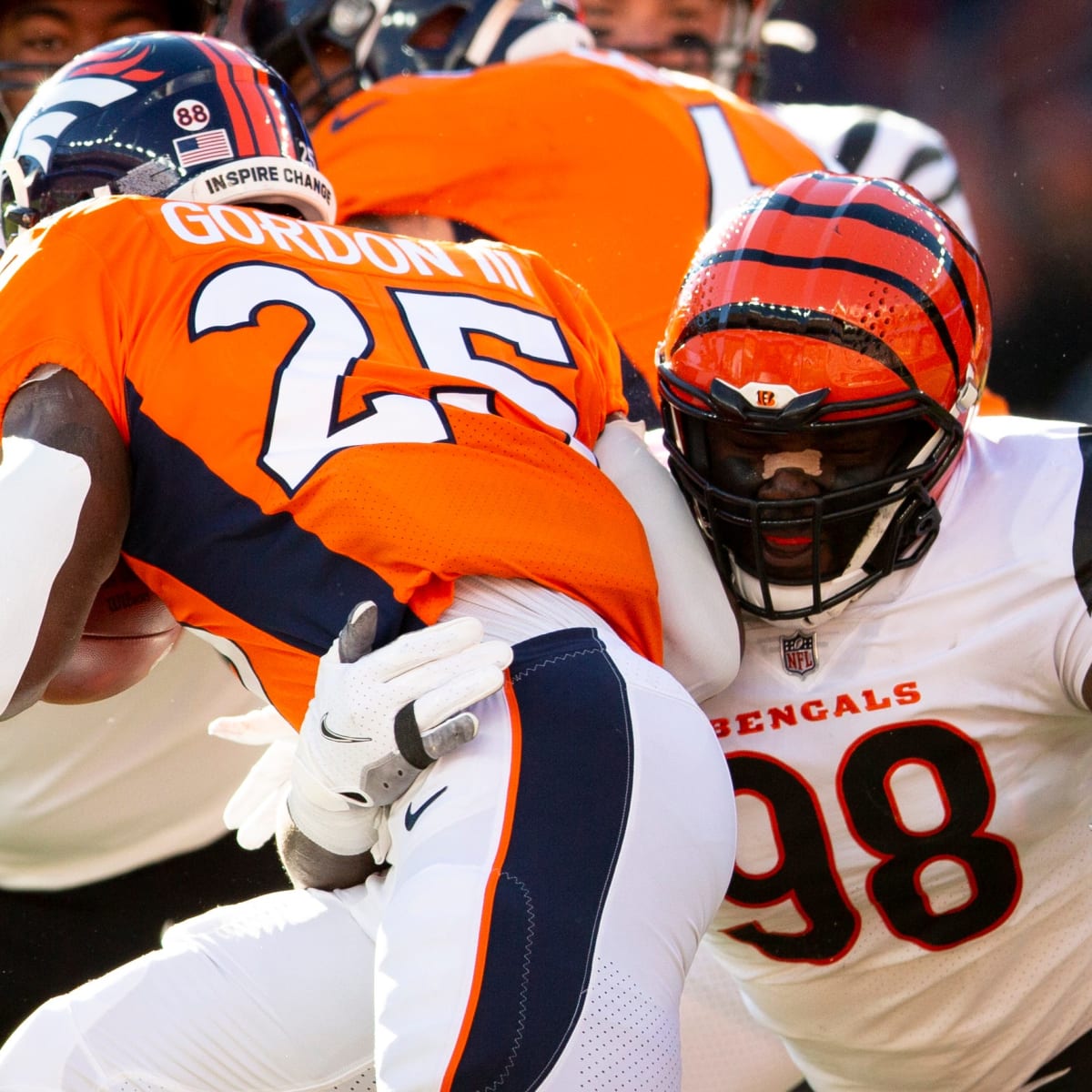 How Cincinnati Bengals Tee Higgins Made it to Super Bowl LVI in Photos -  Sports Illustrated Clemson Tigers News, Analysis and More