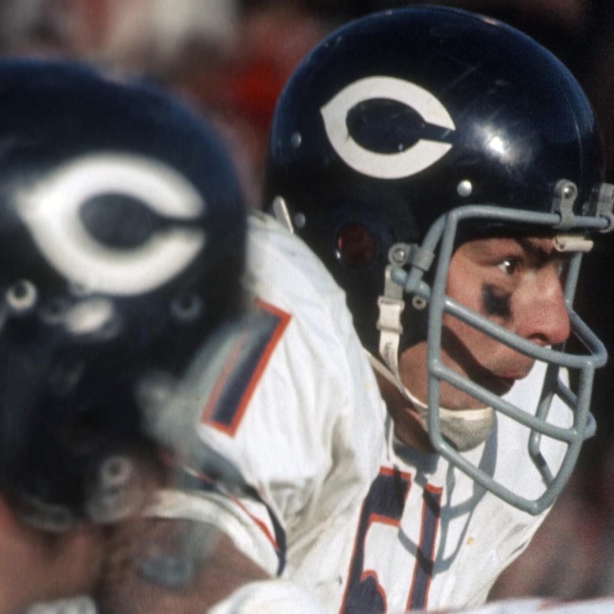 10 Best Chicago Bears Linebackers of All Time - Sports Illustrated