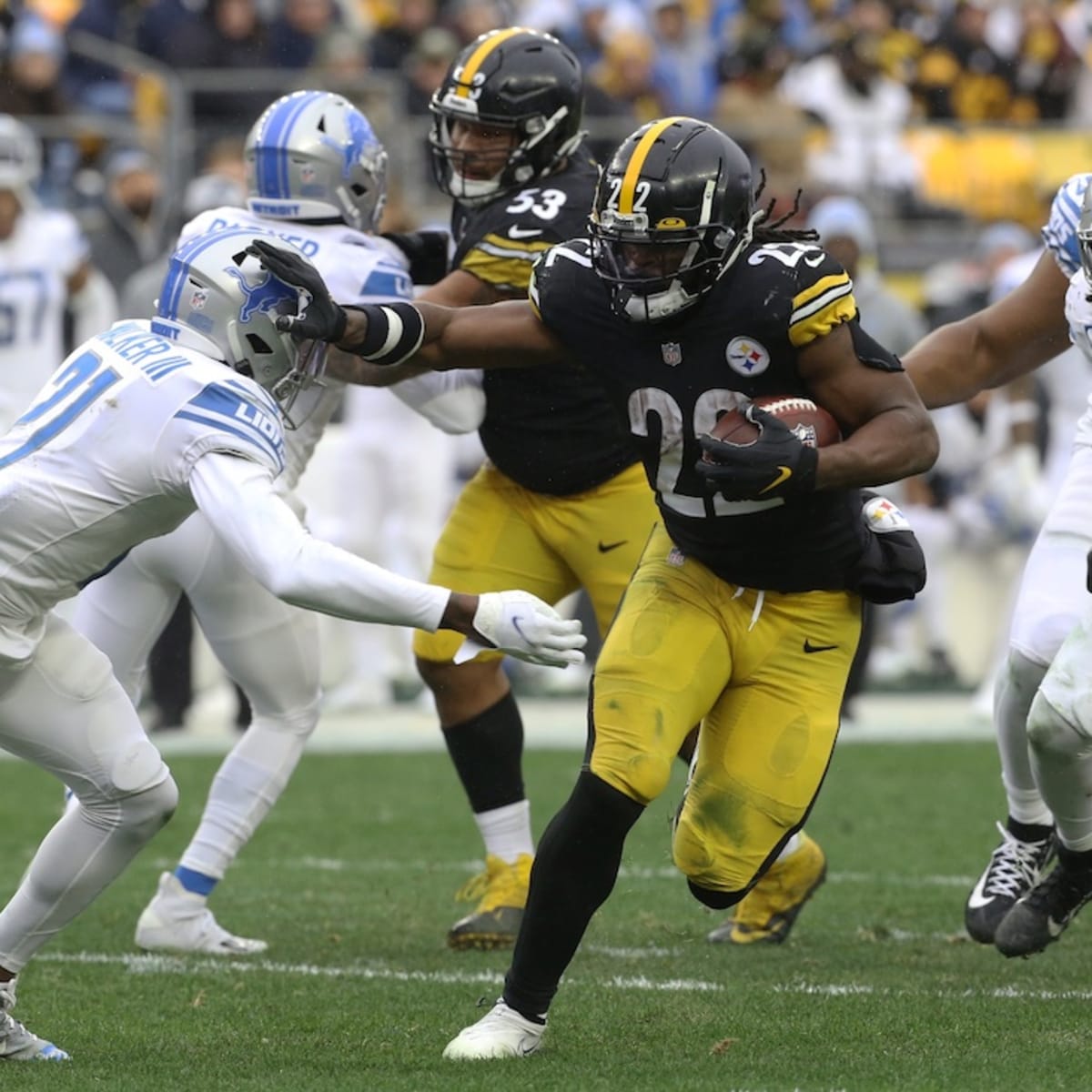 Can't-Miss Play: Pittsburgh Steelers rookie running back Najee Harris  storms down sideline for 46-yard gain