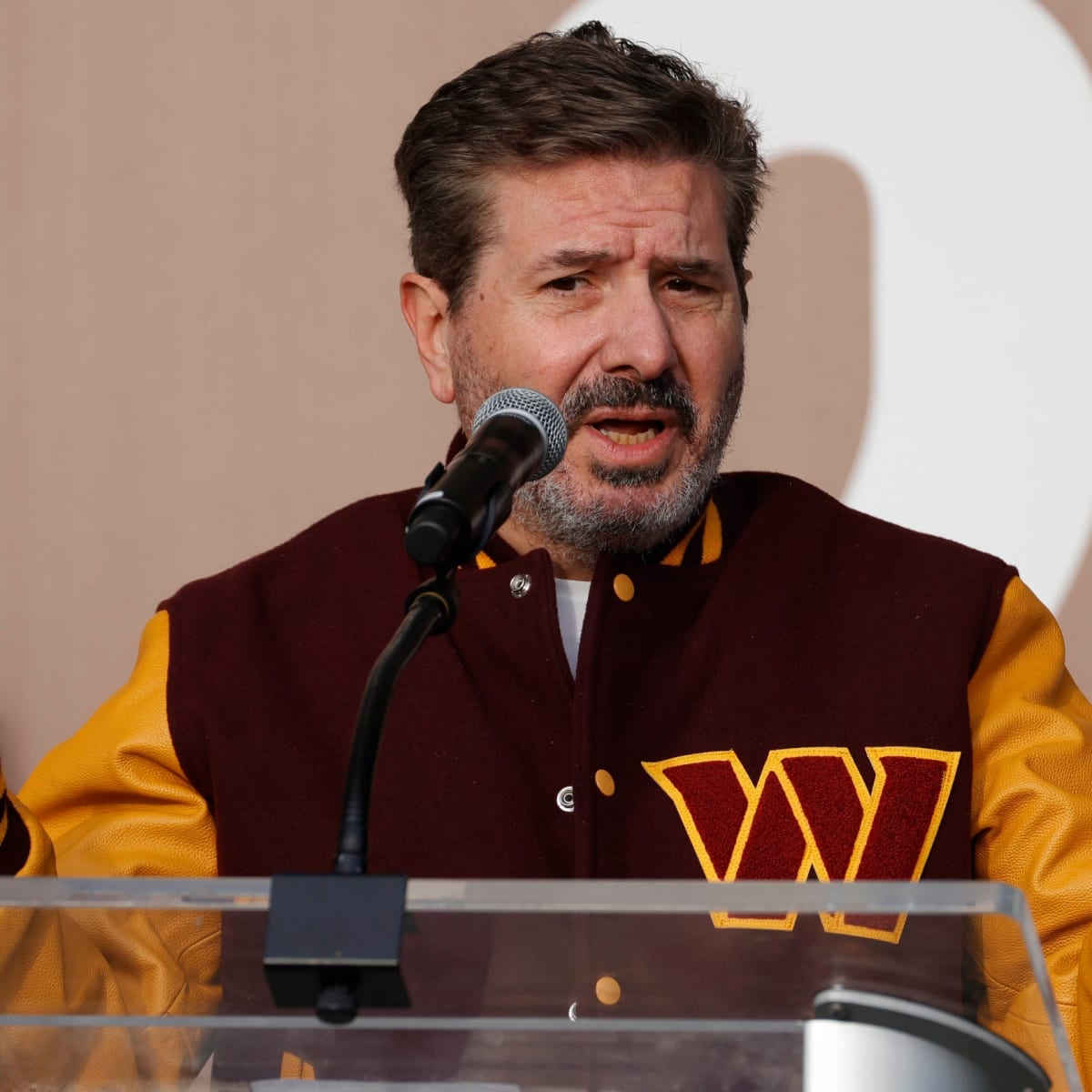 dan snyder issues