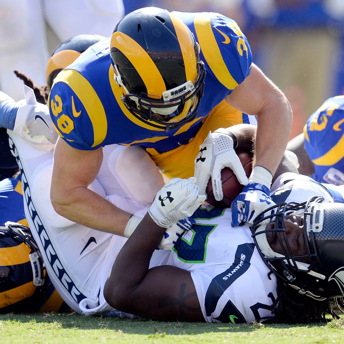 DE Ezekiel Ansah, a former BYU star, signs franchise tag with