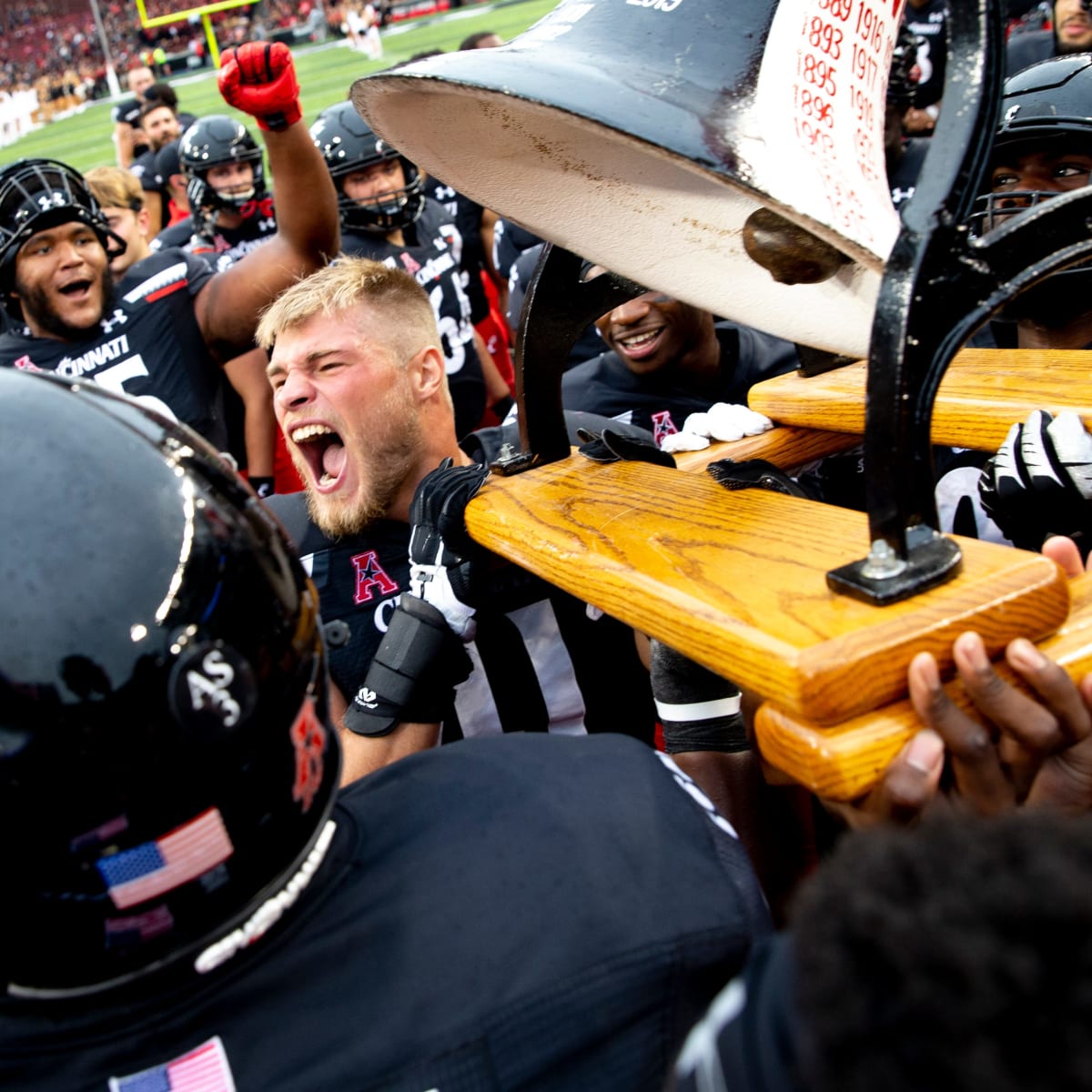 Former UC Linebacker Joel Dublanko Drafted by XFL Team - All Bearcats