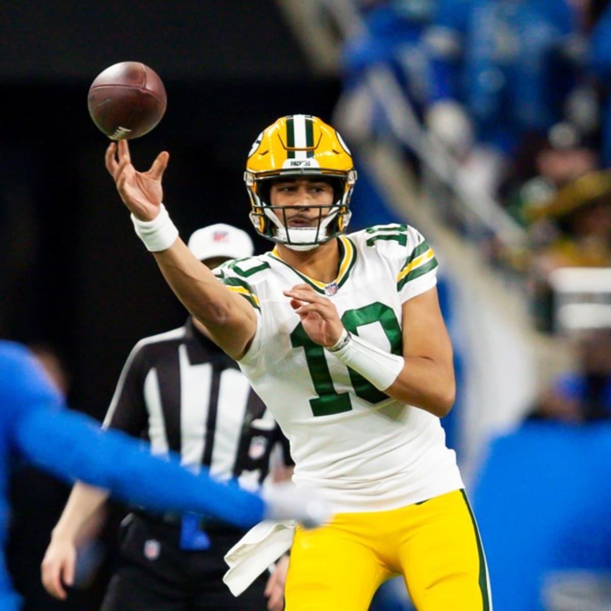 Jordan Love Throws Three Touchdowns as Packers Rout Bears in Opener -  Sports Illustrated Green Bay Packers News, Analysis and More