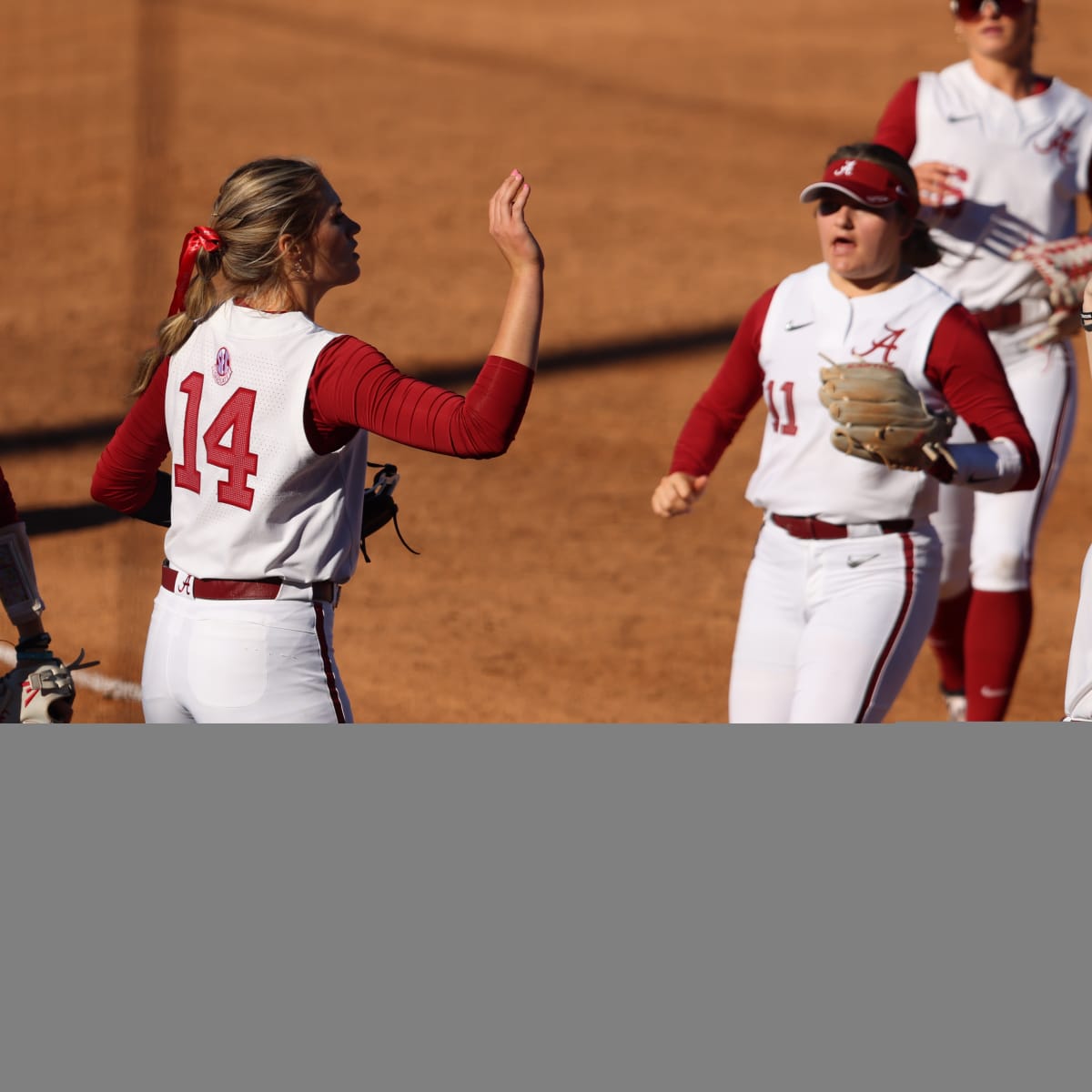 Live Updates No 2 Alabama Softball Vs Texas Sports Illustrated Alabama Crimson Tide News Analysis And More