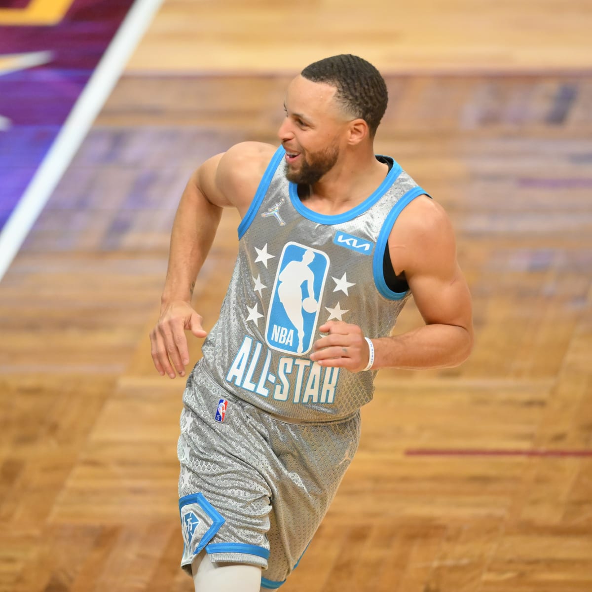 Photos: Stephen Curry wins NBA All-Star Game MVP