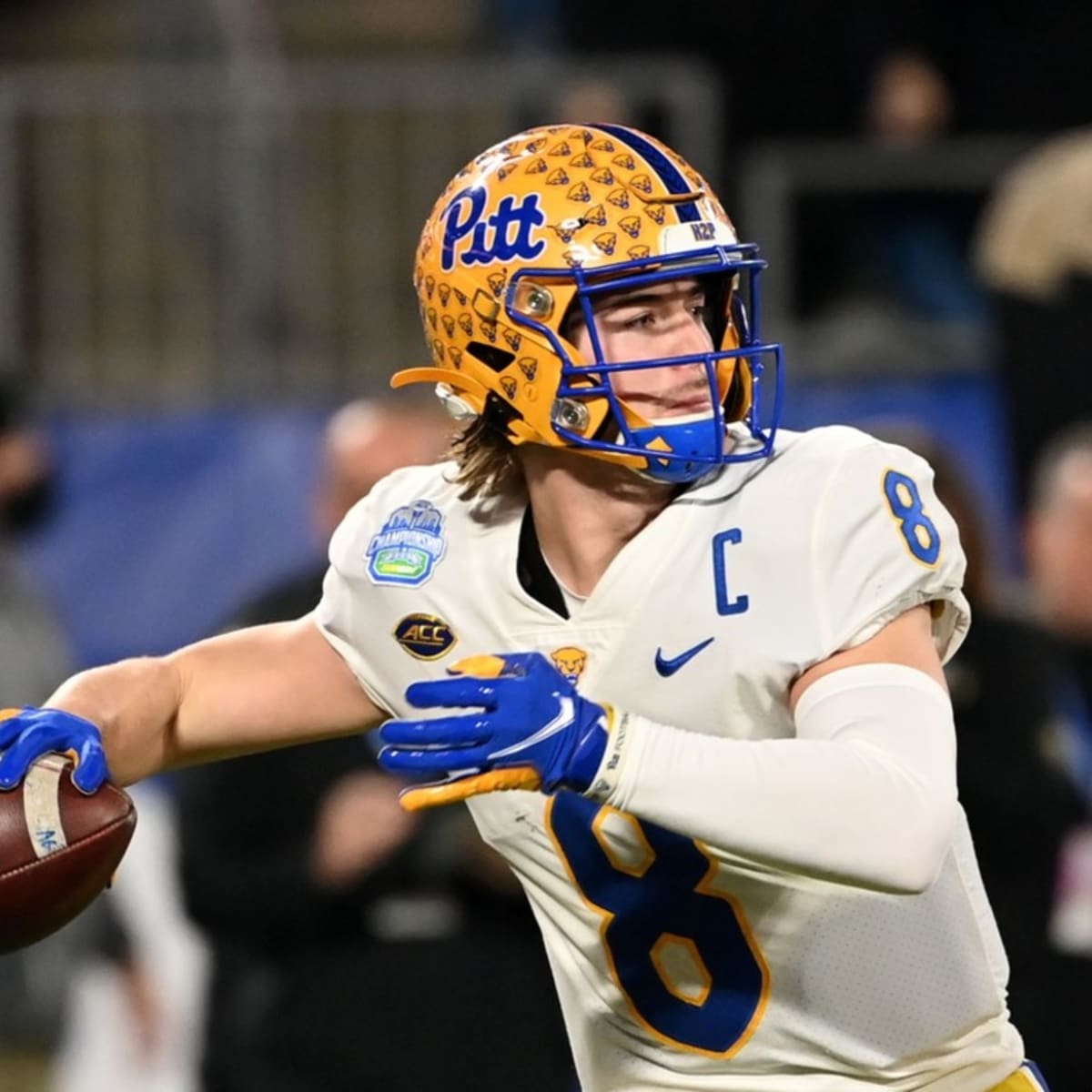 Pittsburgh's Kenny Pickett Records One Of Smallest QB Hand-Size Measurement  In Combine History - Steelers Depot