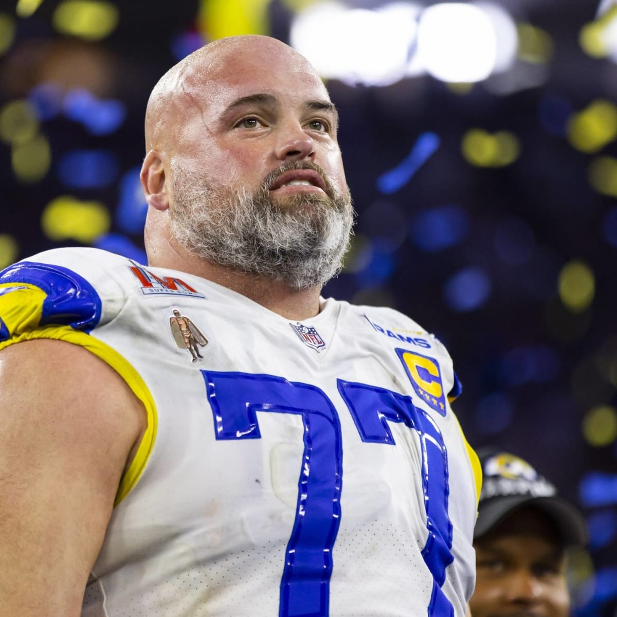 AFC Notes: Andrew Whitworth, Bengals, Browns, Steelers 