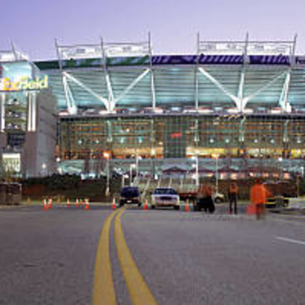 Prince George's County makes push for Washington Commanders to stay at FedEx  Field