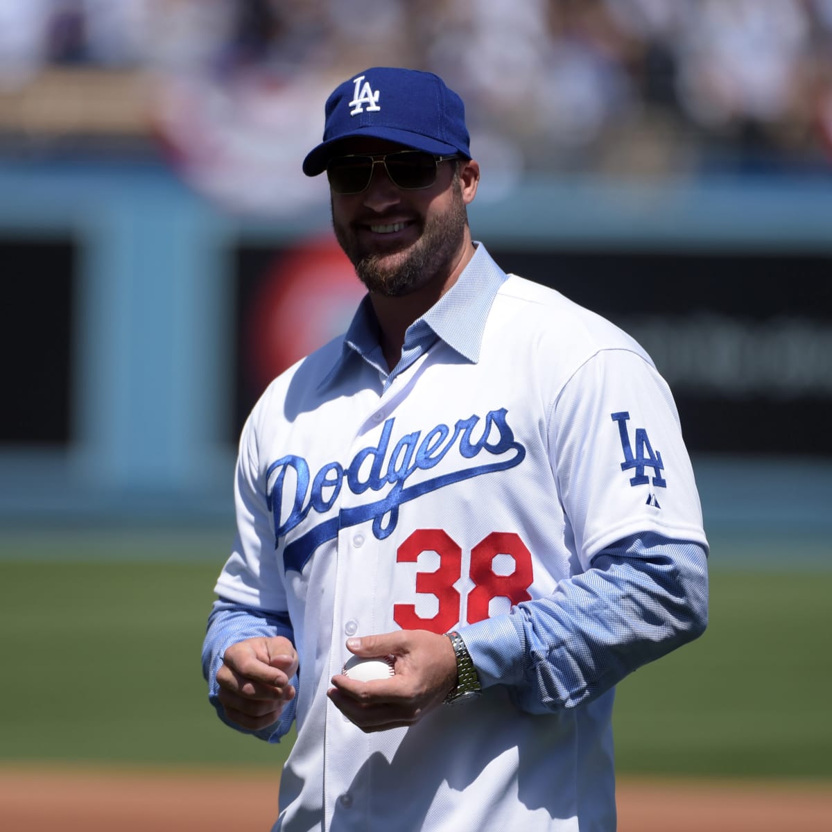 Closer Eric Gagne has tryout with Phillies