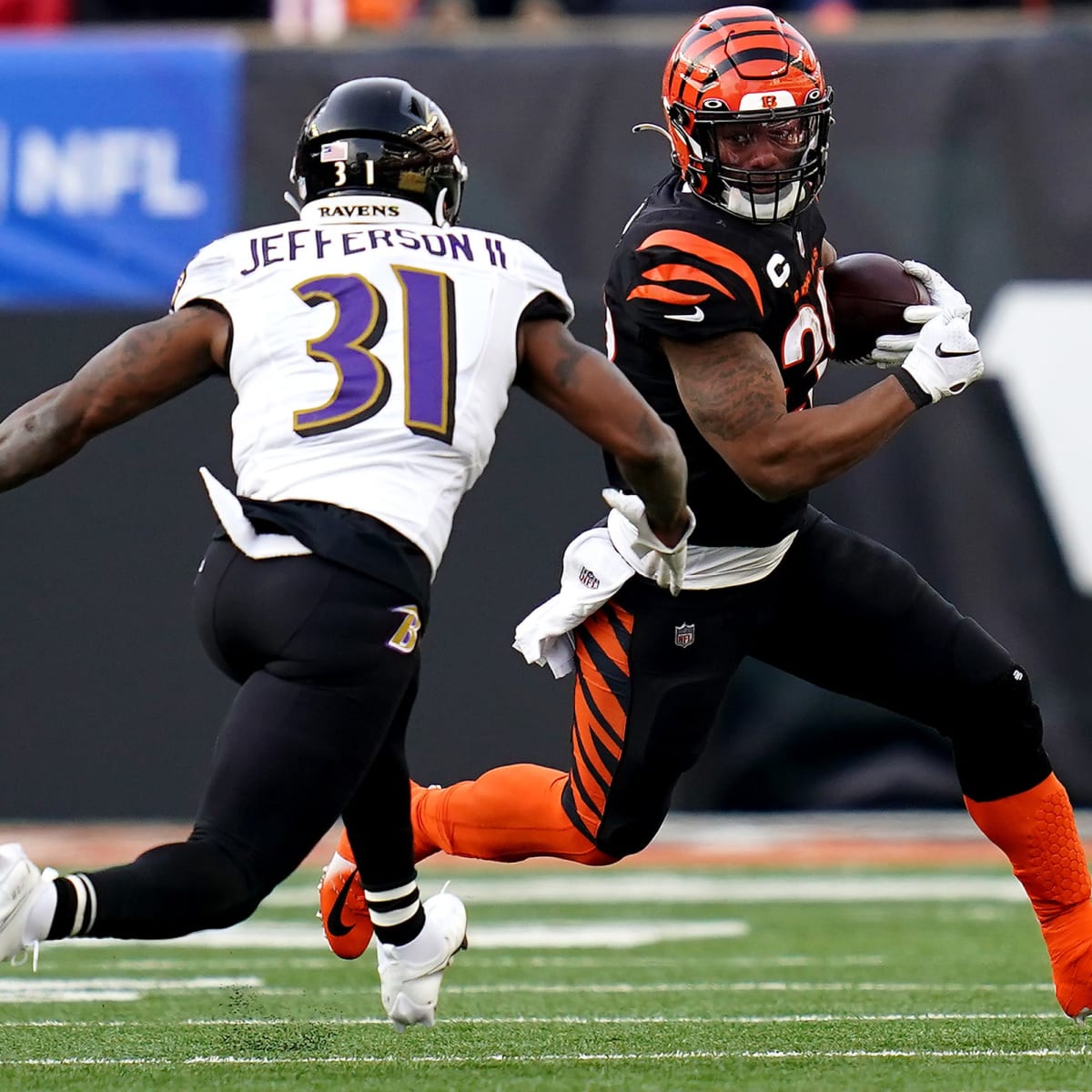 Former Ravens safety Tony Jefferson signs with 49ers