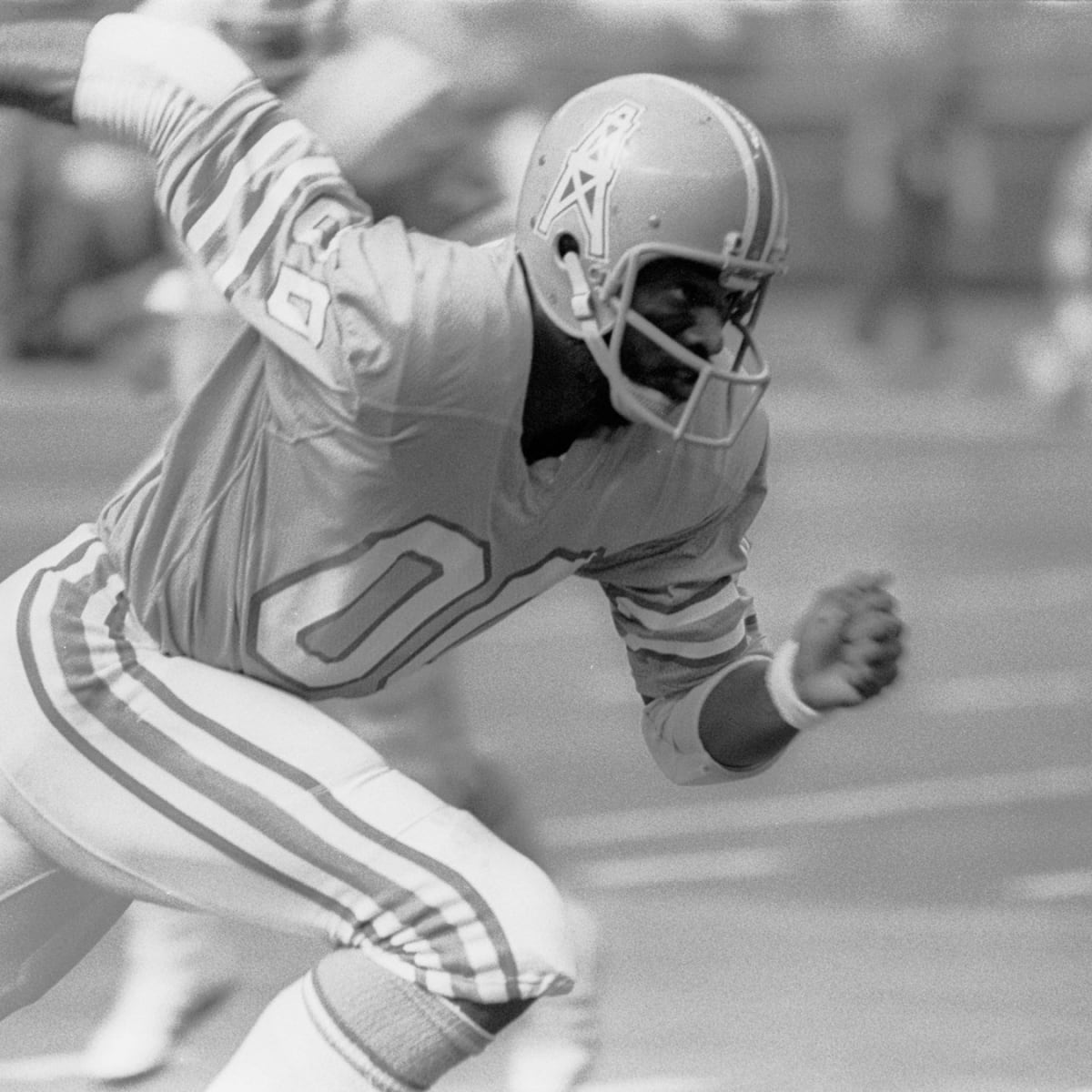 Longtime Oilers Receiver Kenny Burrough Has Passed Away