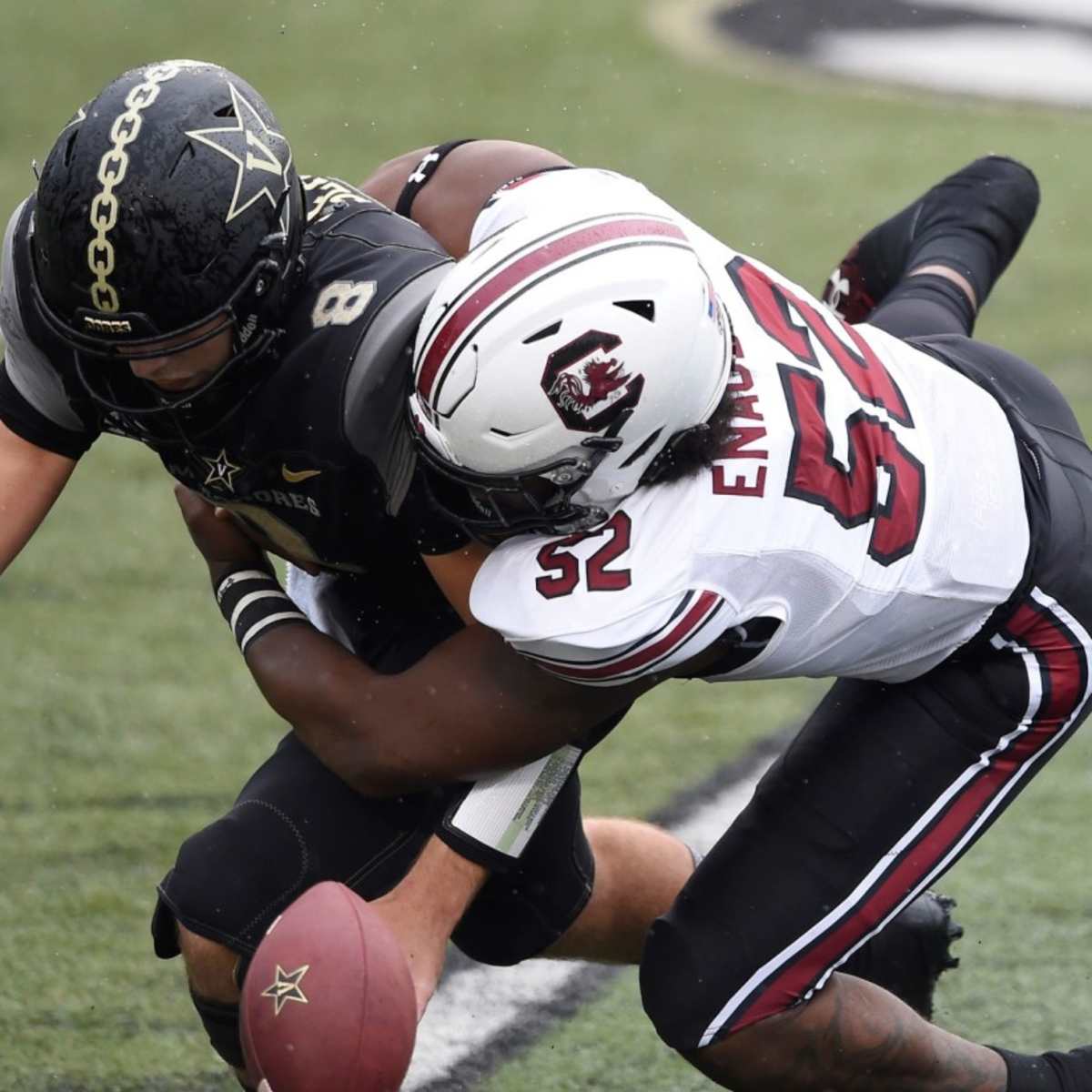 NFL Draft Profile: Kingsley Enagbare, Defensive End, South Carolina  Gamecocks - Visit NFL Draft on Sports Illustrated, the latest news  coverage, with rankings for NFL Draft prospects, College Football, Dynasty  and Devy