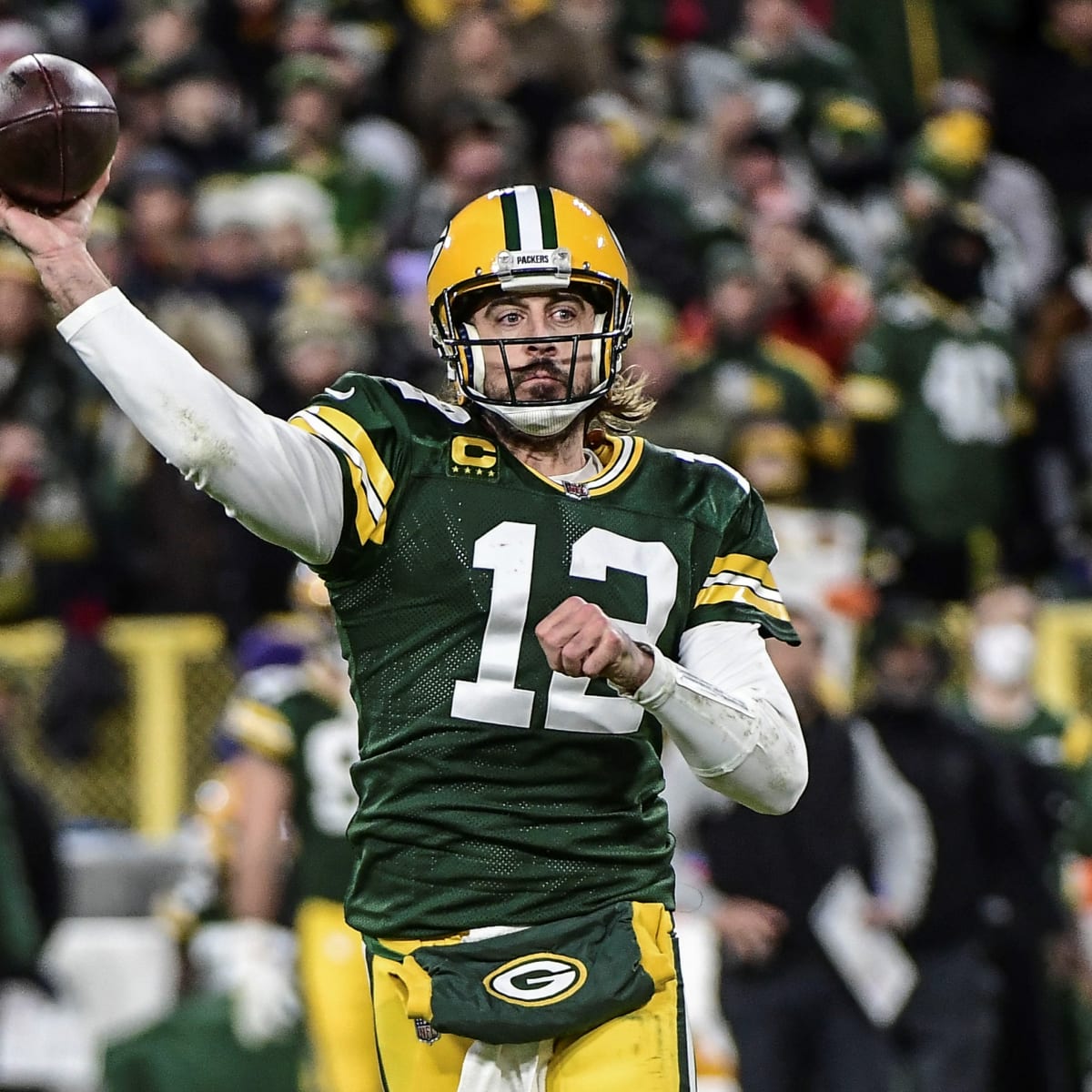 Packers' goal is to get Aaron Rodgers one more Super Bowl ring, Davante  Adams says