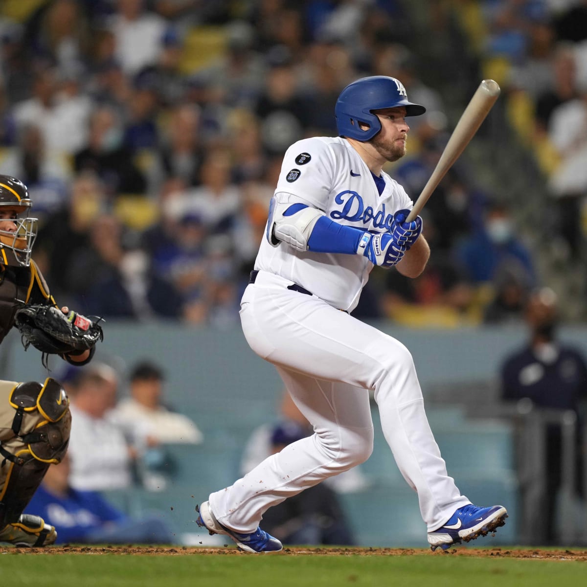 Max Muncy injury adds major hurdle to Dodgers' title hopes - Los