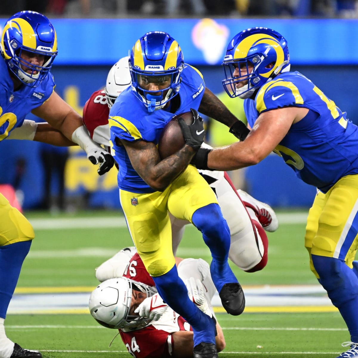Ranking Rams' uniform combinations from best to worst