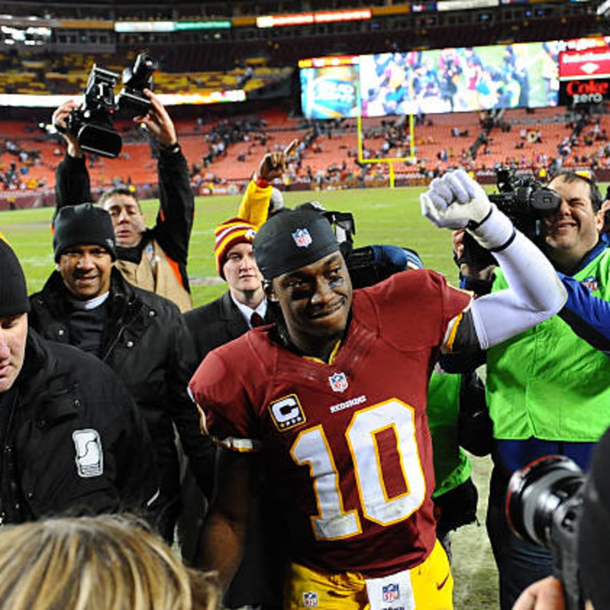 Robert Griffin III's First Start in Three Years, But It's Not About Him