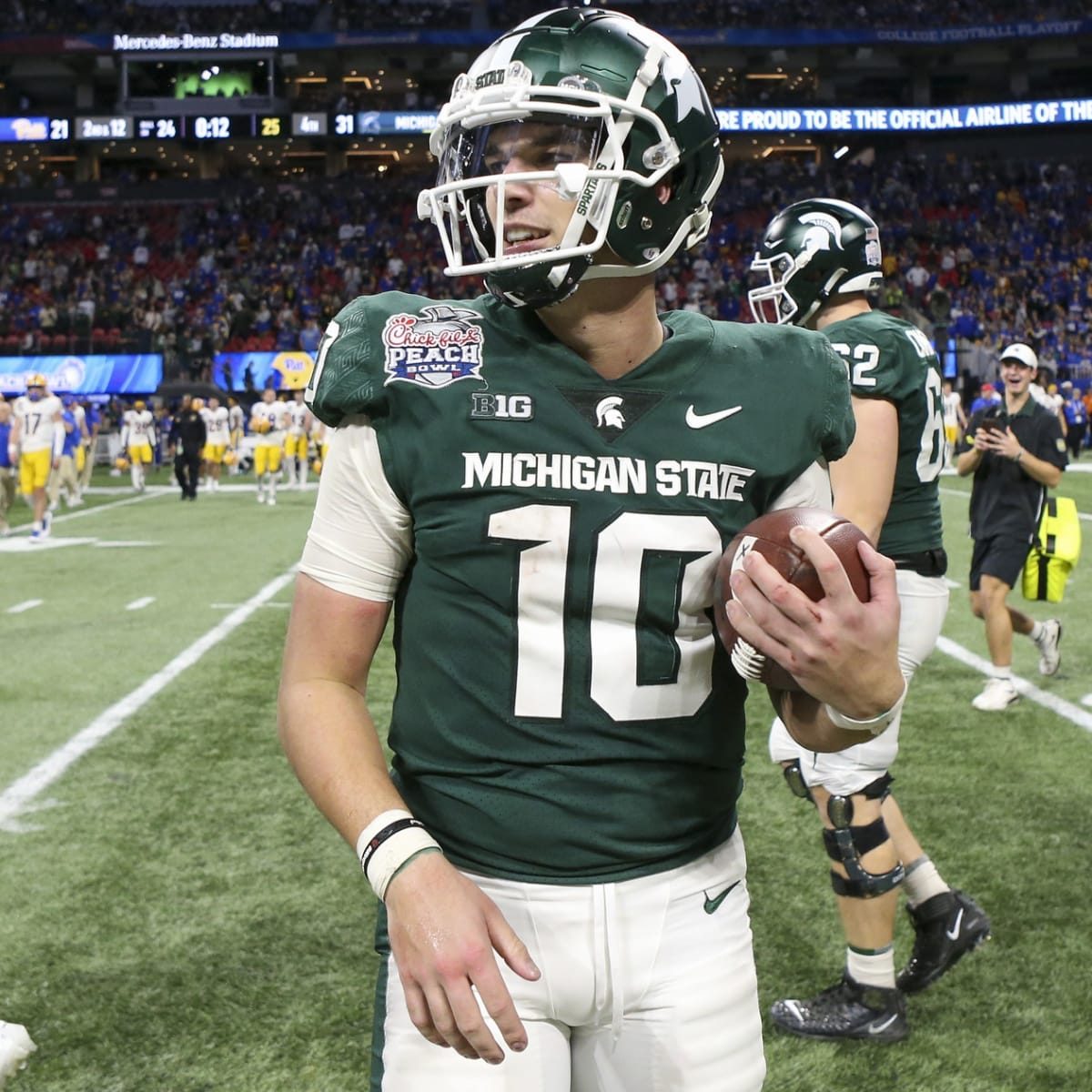 Where Michigan football, MSU QBs rank in Big Ten pecking order