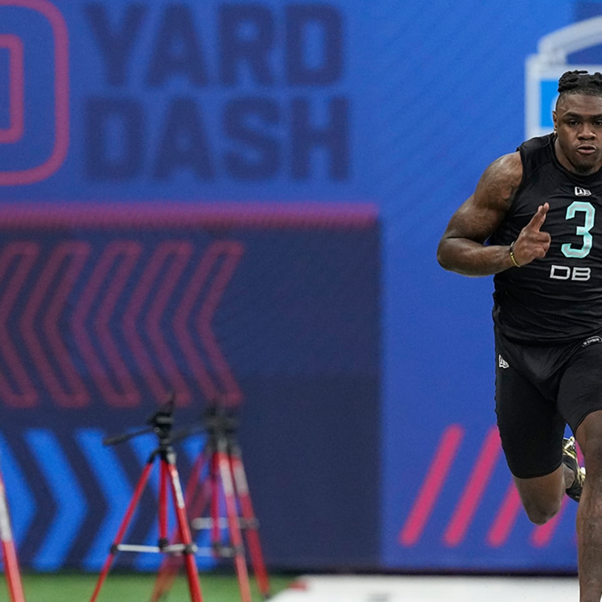 Kalon Barnes runs second-fastest 40-yard dash ever at NFL combine