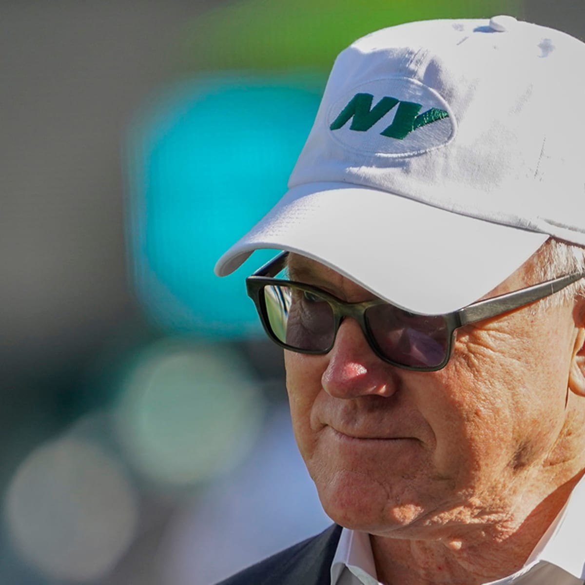 Robert Johnson: New York Jets owner set to make offer for Chelsea