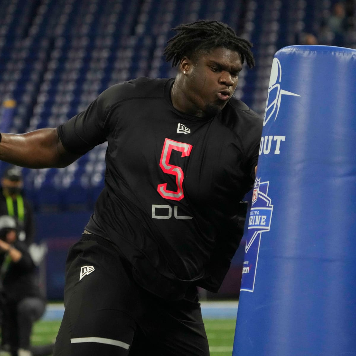 NFLTradeRumors.co on X: Ravens Hosting Georgia DT Jordan Davis