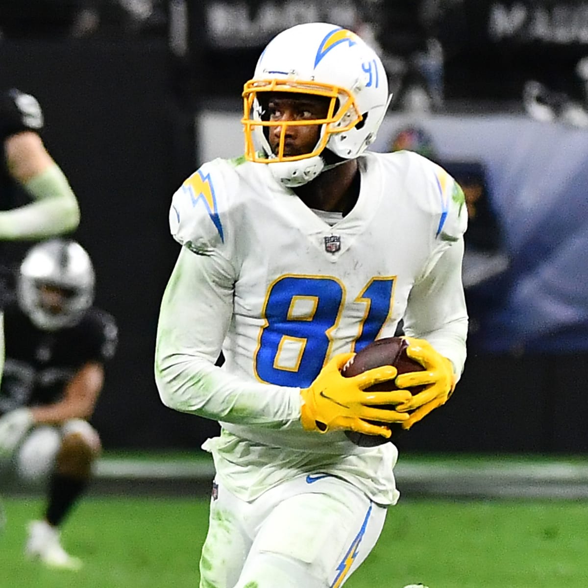 Chargers sign receiver Mike Williams to three-year contract - The San Diego  Union-Tribune