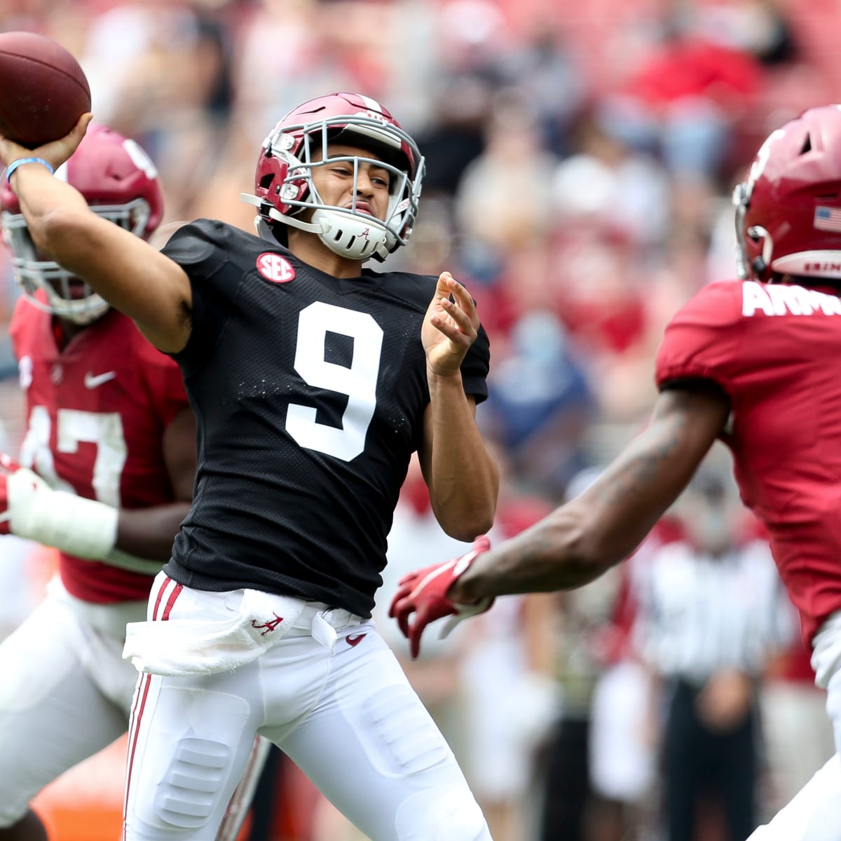 DeVonta Smith is best of Alabama football's wide receiver legacy - Sports  Illustrated