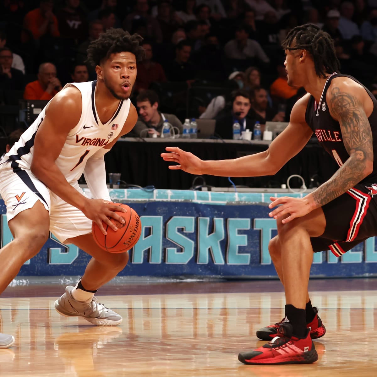 Virginia defeats Louisville 51-50 in ACC Men's Basketball Tournament