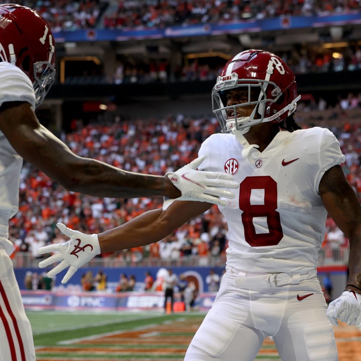 Alabama WRs Jameson Williams, John Metchie, Both Recovering from