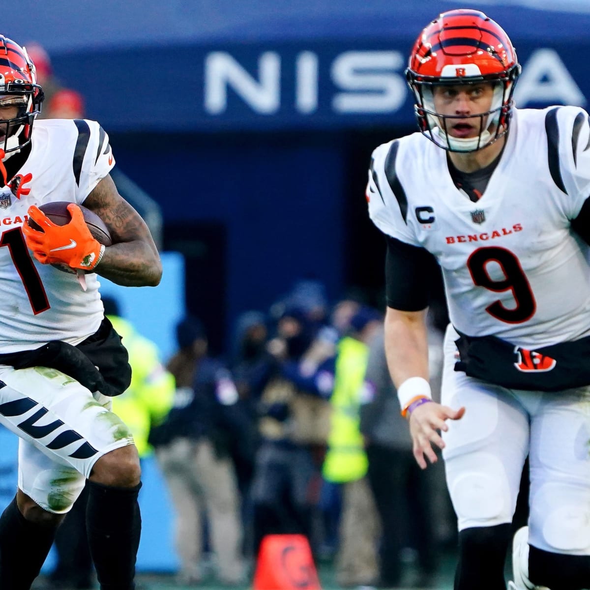 Maryland, USA. 20th Aug, 2021. August 20, 2021: Cincinnati Bengals wide  receiver Ja'Marr Chase (1) warms up before the NFL preseason game between  the Cincinnati Bengals and the Washington Football Team at